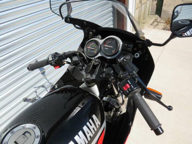 Yamaha RD 350 LC