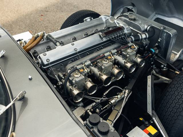 Jaguar E-Type 3.8