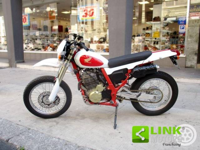 Image 1/10 of Honda DUMMY (1989)