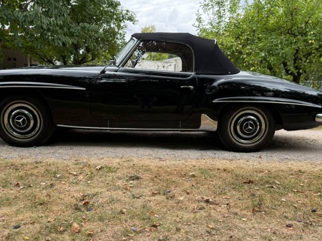 Mercedes-Benz 190 SL