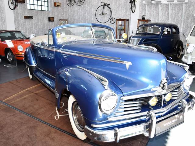 Image 1/17 de Hudson Commodore Eight Brougham (1947)