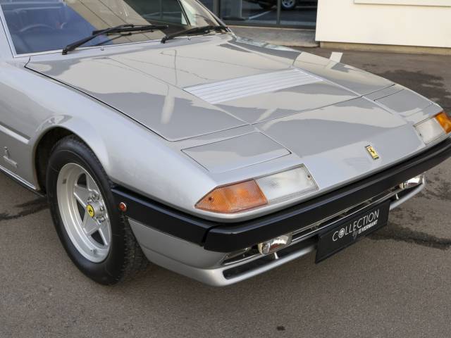 Ferrari 400i