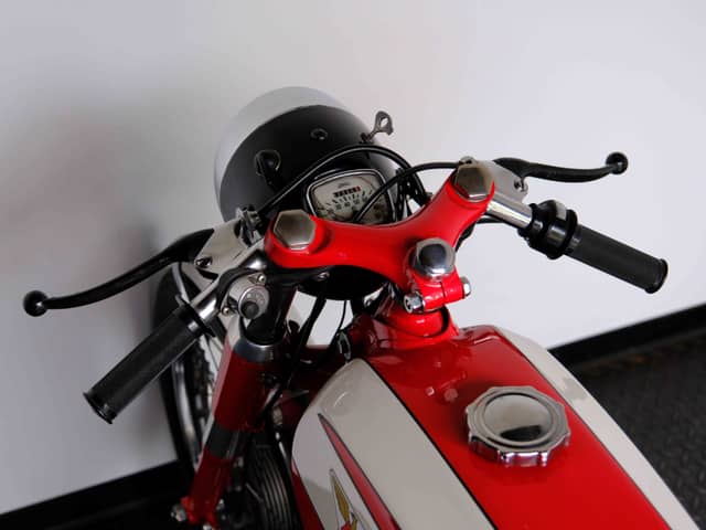 Moto Morini Corsaro 150