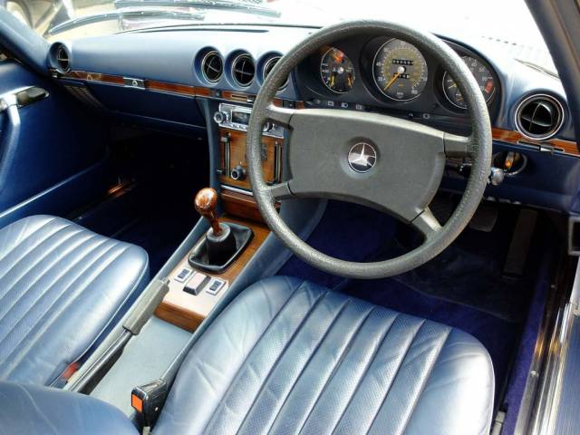 Mercedes-Benz 350 SL