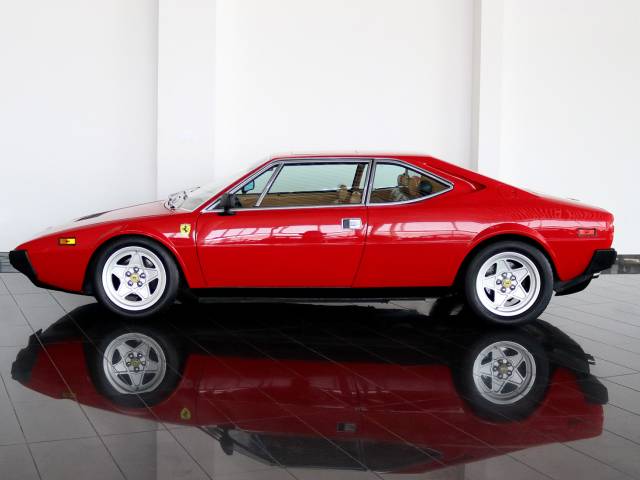 Ferrari Dino 308 GT4