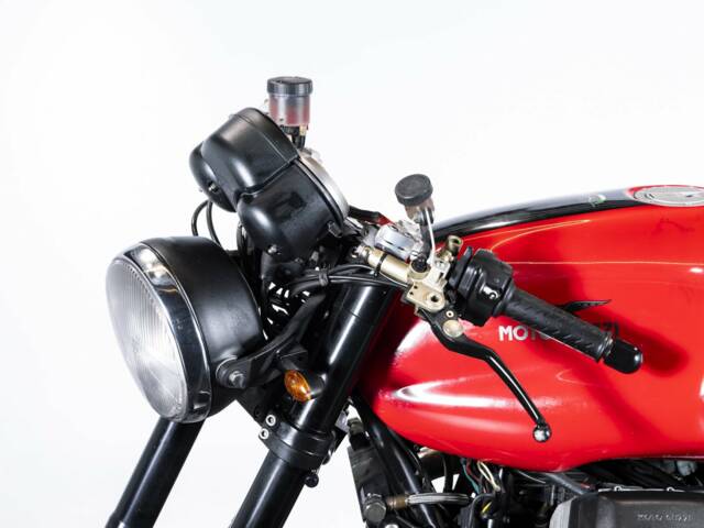Moto Guzzi V11 Sport