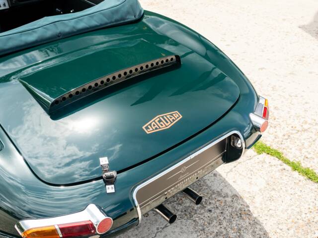 Jaguar E-Type 3.8