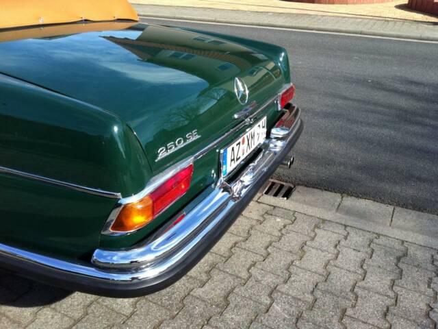 Mercedes-Benz 250 SE