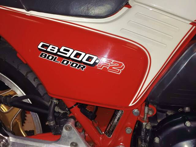 Honda CB 900 F Bol d'Or