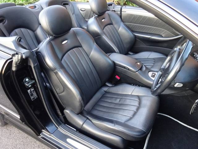 Mercedes-Benz CLK 55 AMG