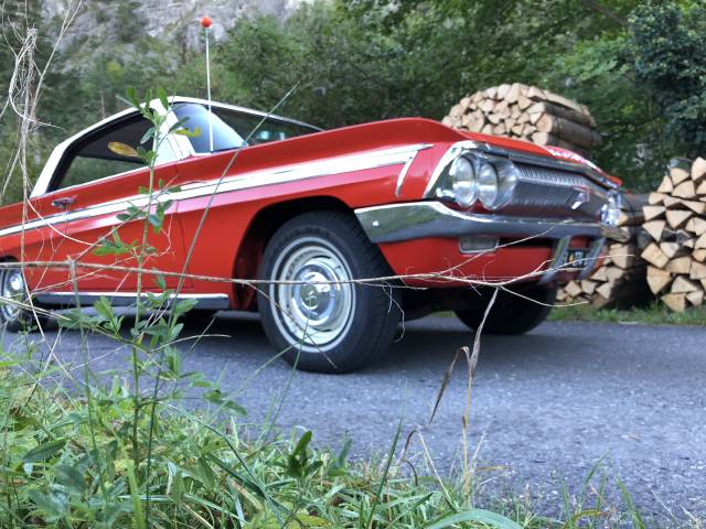 Bild 1/23 von Oldsmobile F-85 Jetfire (1962)