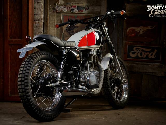 Yamaha SR500