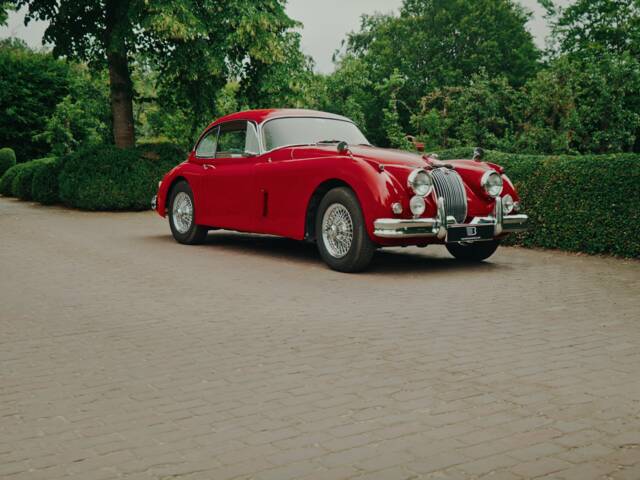 Jaguar XK 150 FHC
