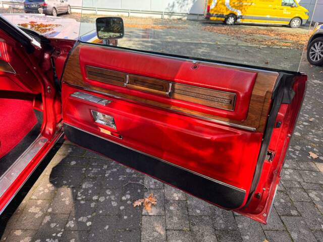 Cadillac Coupe DeVille