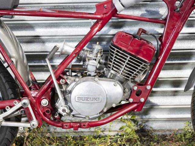Suzuki TS 185