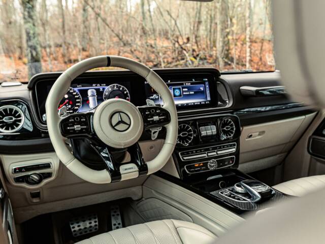Mercedes-Benz G 63 AMG (LWB)