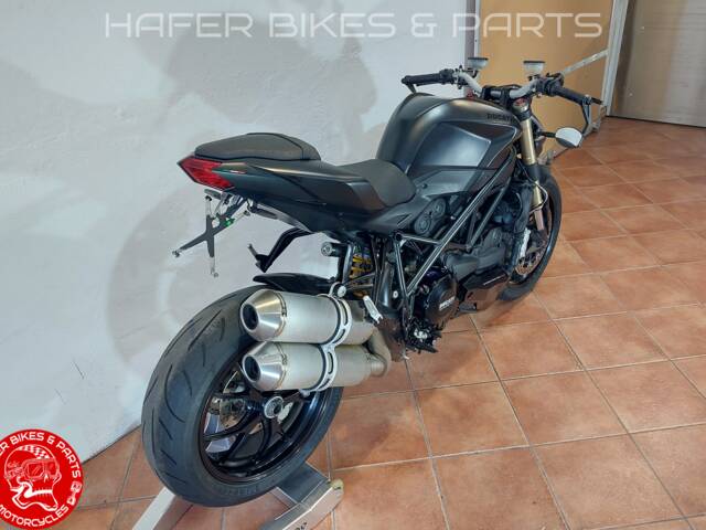 Ducati 848 EVO