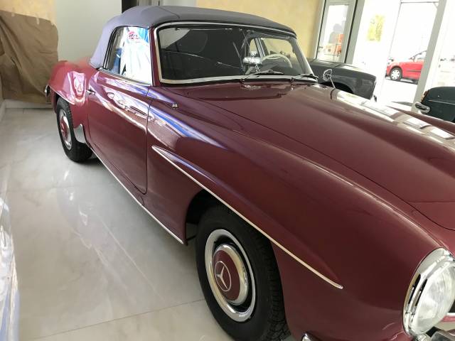 Mercedes-Benz 190 SL
