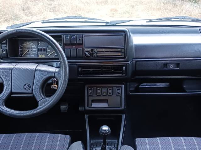 Volkswagen Golf Mk II GTi 1.8