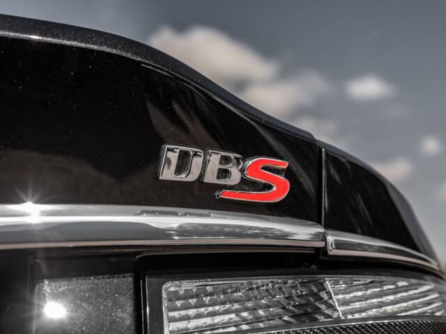 Aston Martin DBS