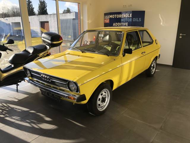 Bild 1/28 von Audi 50 LS (1976)