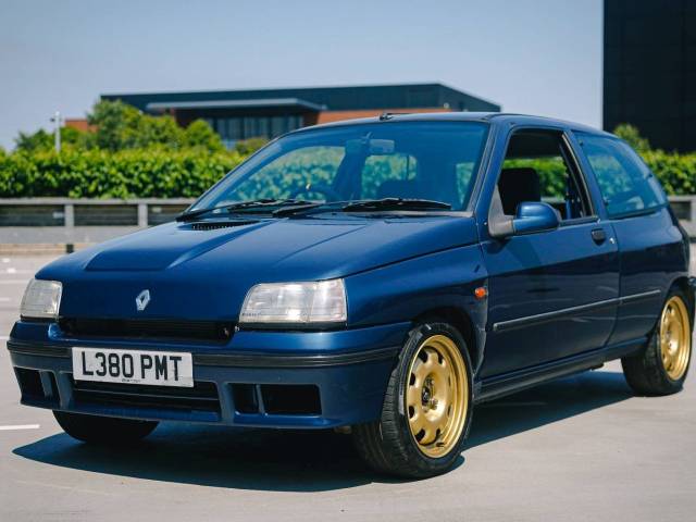 Image 1/8 of Renault Clio I Williams (1994)