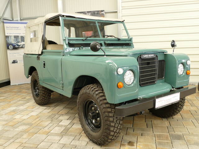 Immagine 1/19 di Land Rover 88 (1978)