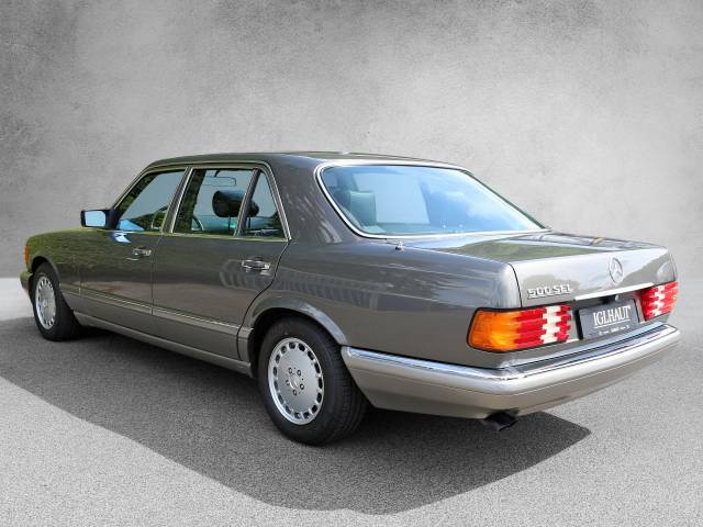Mercedes-Benz 500 SEL