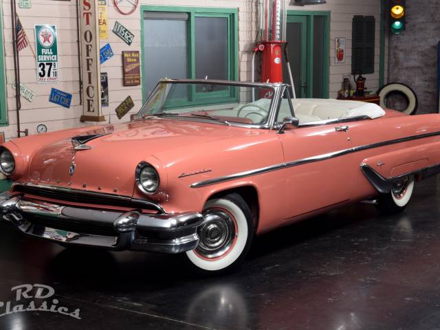 Image 1/50 de Lincoln Capri (1955)