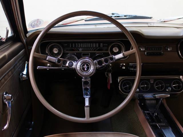 Ford Mustang 289