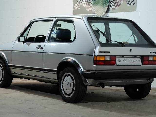 Volkswagen Golf Mk I GTI 1.6