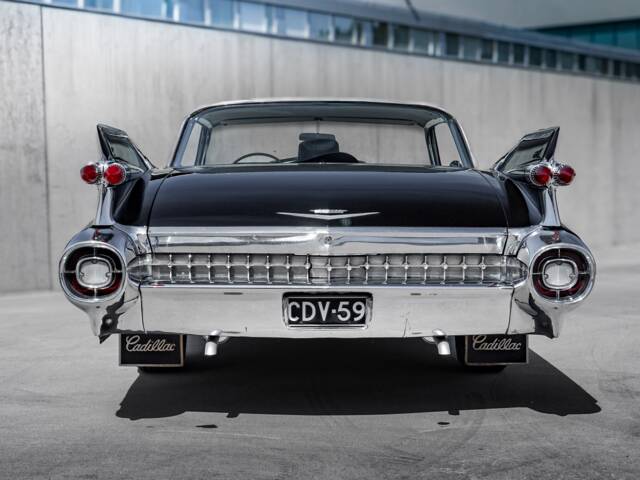 Cadillac Coupe DeVille