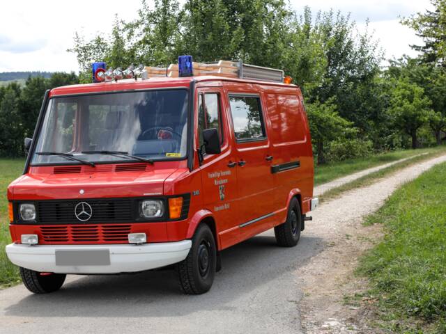 Mercedes-Benz T1 310
