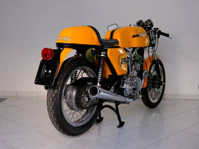 Ducati 750 Sport