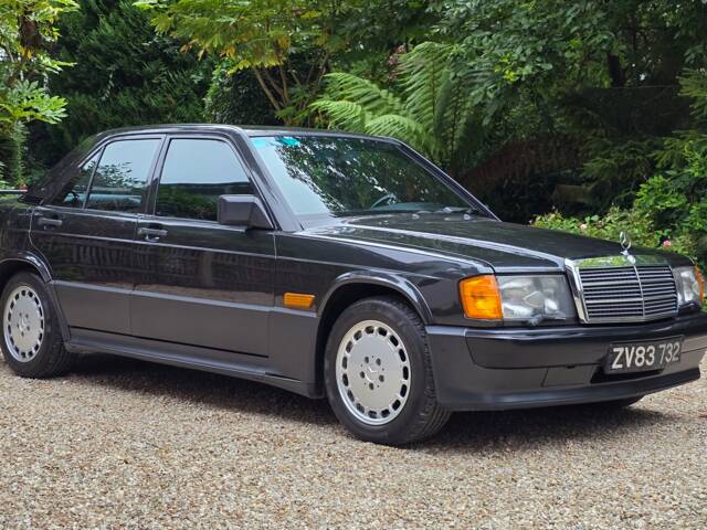 Mercedes-Benz 190 E 2.3-16