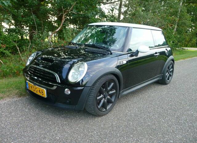 Immagine 1/7 di Mini Cooper S (2003)