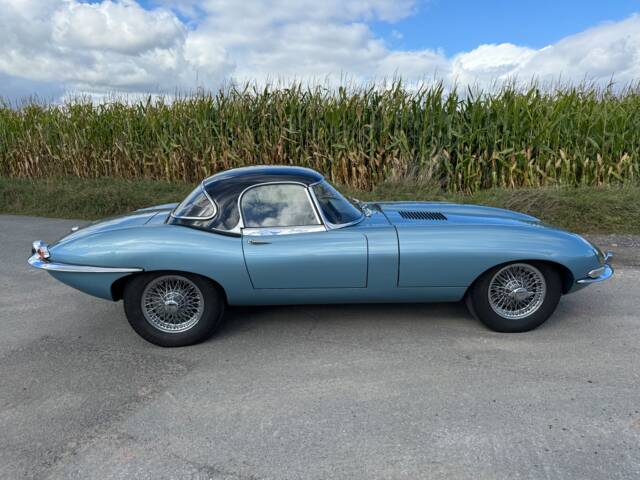 Jaguar E-Type 3.8 Flat Floor