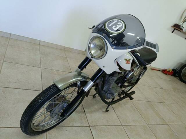 Moto Morini Corsaro 125
