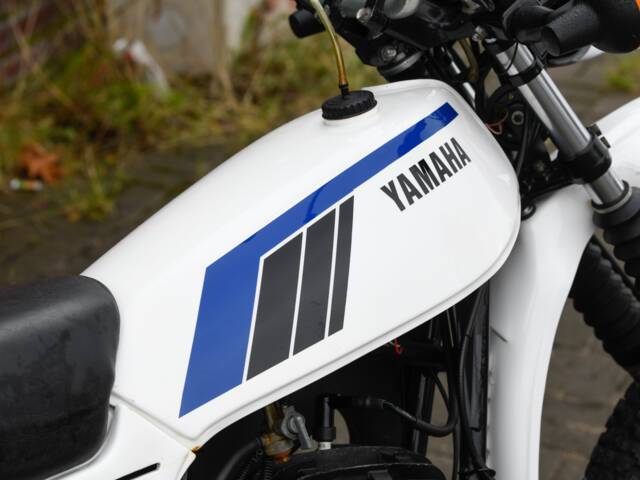 Yamaha DT 400