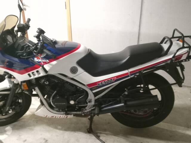 Honda VF 500 F
