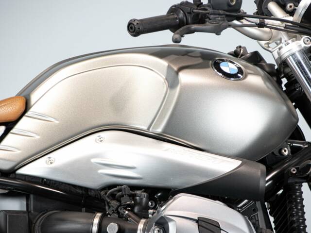 BMW R NineT