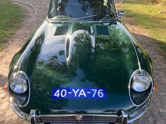 Jaguar E-Type V12 (2+2)