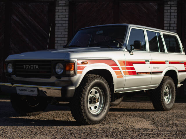 Toyota Land Cruiser HJ61 GX