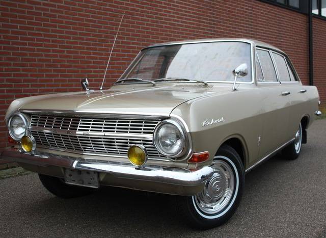 Bild 1/9 von Opel Rekord 1700S (1965)