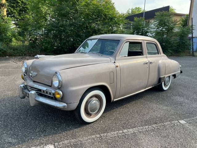 Bild 1/4 von Studebaker Champion (1948)