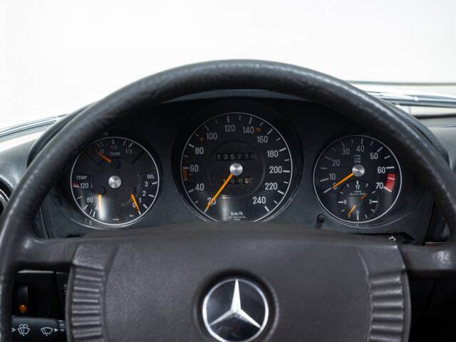 Mercedes-Benz 350 SL
