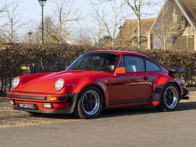 Bild 1/30 von Porsche 911 Turbo 3.3 (1988)