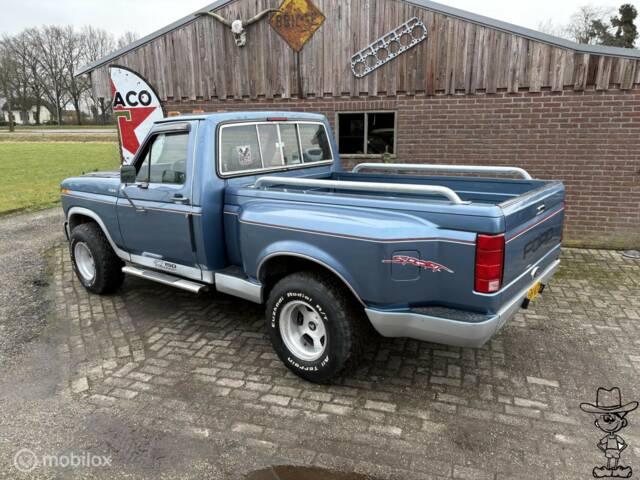 Ford F-150 XL
