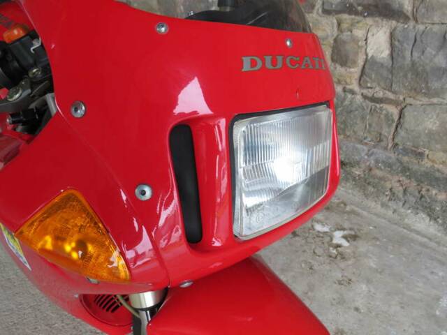 Ducati 888 Strada