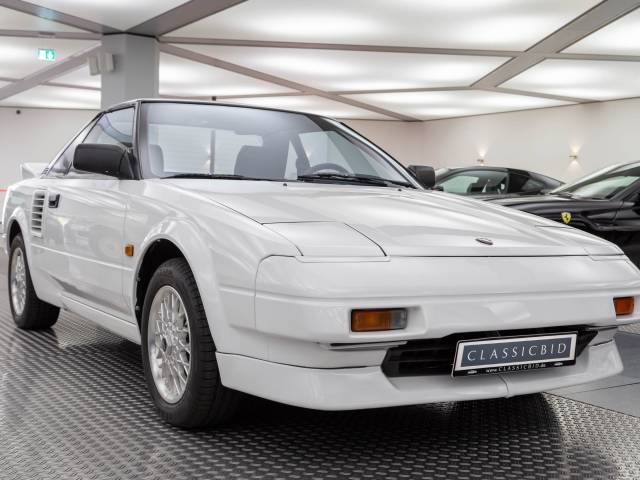 Toyota MR2